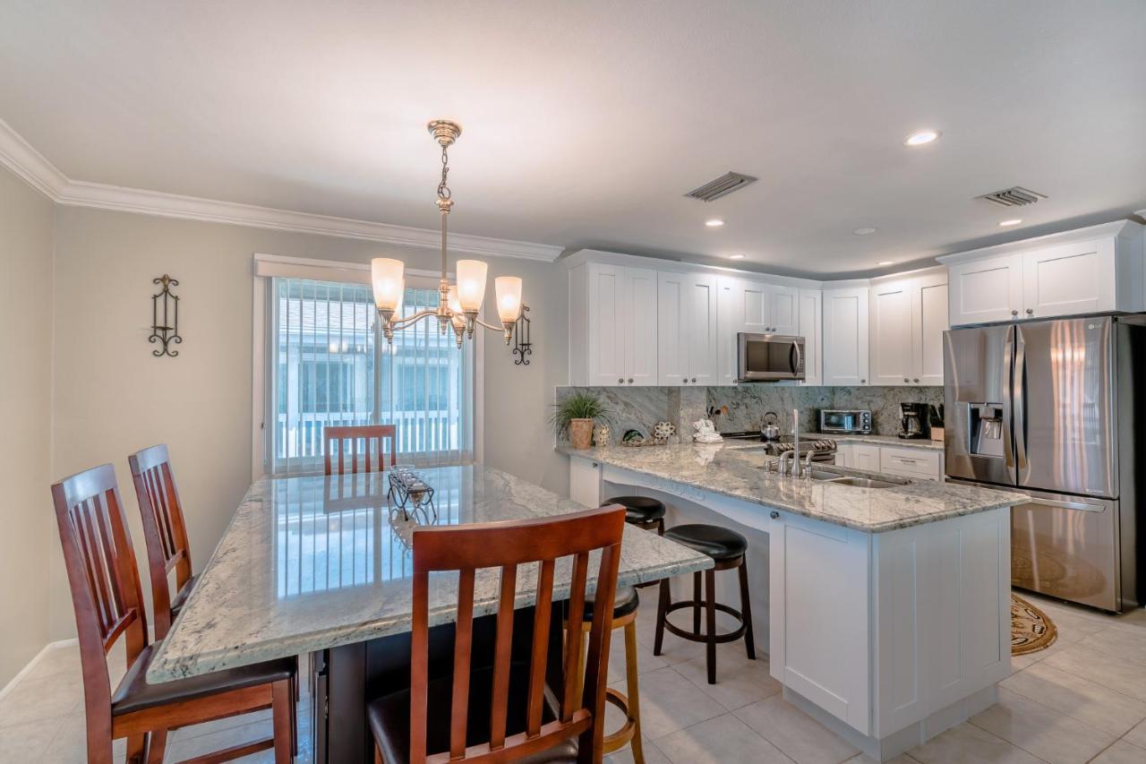 Shore Haven Unit 5A Clearwater Beach Exteriör bild